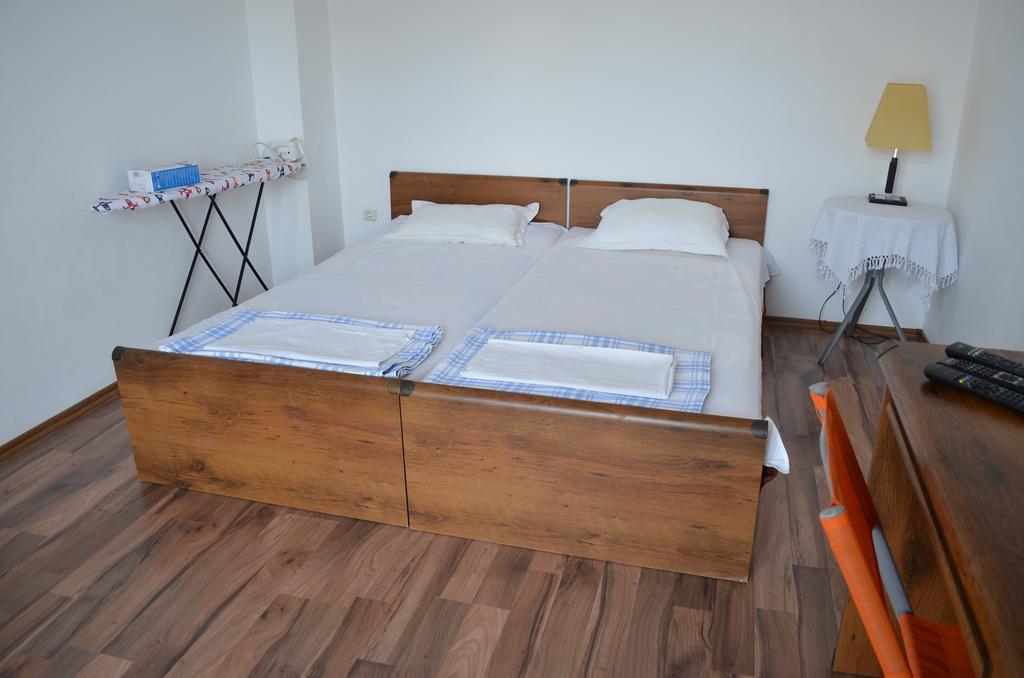 Art Apartments - Pomorie Exterior foto